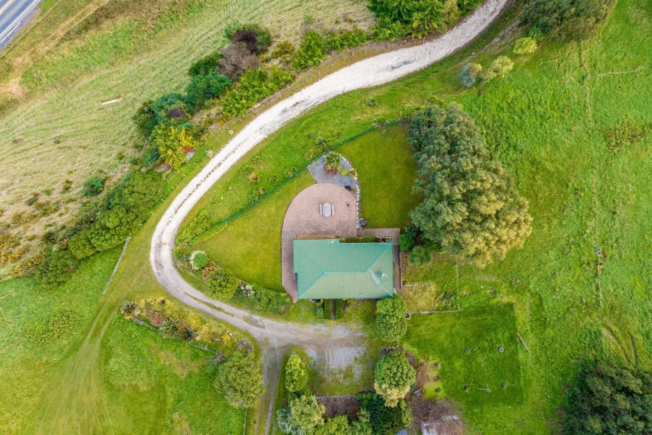 Ocean & Mountain Views - Kaikoura Villa Exterior photo
